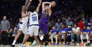 Собственикът на Лейкърс: Пазехме в тайна сделката с Дончич