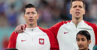 Шчесни трябва да плати обезщетение на Юве, ако премине в Барса