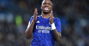 Отложиха изслушването на Винисиус 