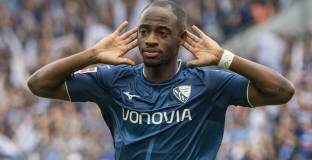 Бохум - Аугсбург 3:2 