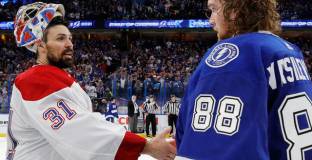 Завърши редовния сезон в НХЛ