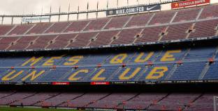 Разрешиха на Барса да запълни „Камп Ноу” на 100% 