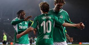 Нюкасъл Юнайтед превърна реванша във формалност