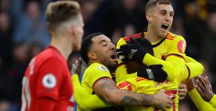 Юнайтед загуби от последния в класирането