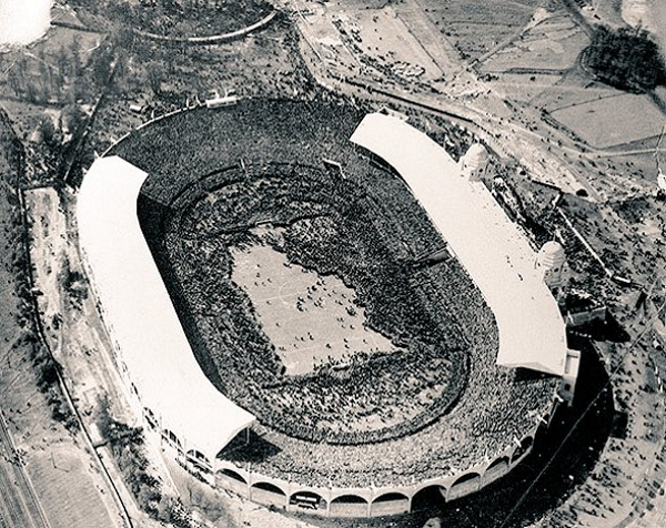 1923 година. Уембли след финала за Купата на Англия между Болтън и Уест Хем. 