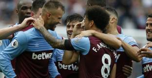 Уест Хем надигра Манчестър Юнайтед без много усилие