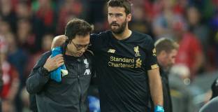 Алисон няма да играе с Борнемут и Атлетико