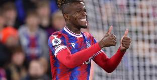 Арсенал и Челси могат да подпишат със Заха