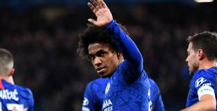 Вилиан може да продължи кариерата си в Ювентус