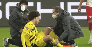 Аксел Витсел аут за Борусия Дортмунд до края на сезона