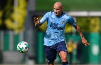 Волфсбург - Нюкасъл 1:3 