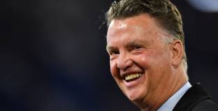 Ван Гаал може да оглави националния на Чили