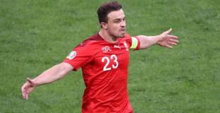 Четири клуба претендират за Шакири