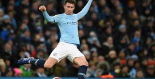 Сити загуби Лапорт и Фернандиньо за няколко седмици