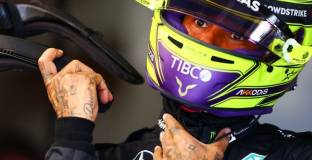 Хамилтън: Искам да унищожа всички останали отбори