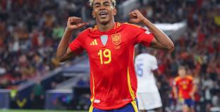 Ямал: По-добрият ще отнесе трофея 