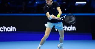 Синер с втора победа във Финалния турнир 