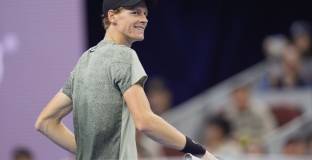 Синер се класира за финала на Заключителния турнир на АТР