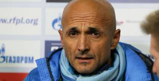 Ювентус е в преговори за договор със Спалети