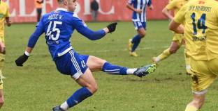 Юве подписа със 17-годишен черногорец