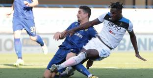 Верона - Аталанта 1:1 