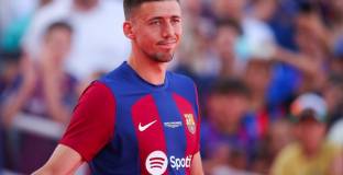 Астън Вила преговаря с Барса за Ленгле 