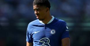 Фофана ще пропусне повече от седем месеца 