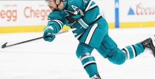  Защитник на Сан Хосе установи рекорд за 21 век