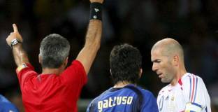 Матераци разкри какво е казал Зидан секунди преди скандалния удар с глава на Мондиал 2006