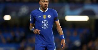 Челси може да се раздели с няколко играчи през лятото