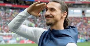 Статуята на Ибра остава в Малмьо