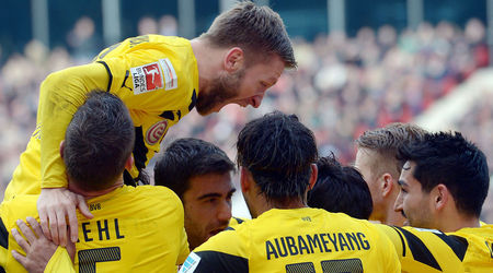 Дортмунд измъкна победата от Хановер и се доближи до евротурнирите