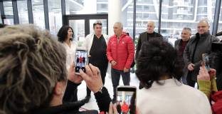 Кръстиха клиника на името на Христо Стоичков (снимки)