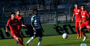 Кметът на Враца бесен от рефера и с претенции за дузпа