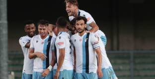 Лацио громи, а Имобиле се изравни с Левандовски