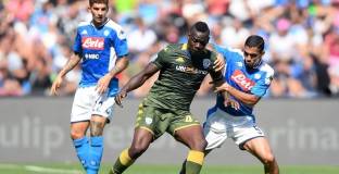 Наполи отново не впечатли, но поне победи Бреша